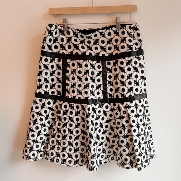 Dinh BA | Custom Made Black & White Heavy Eyelet A-Line Skirt - Picture 2 of 2